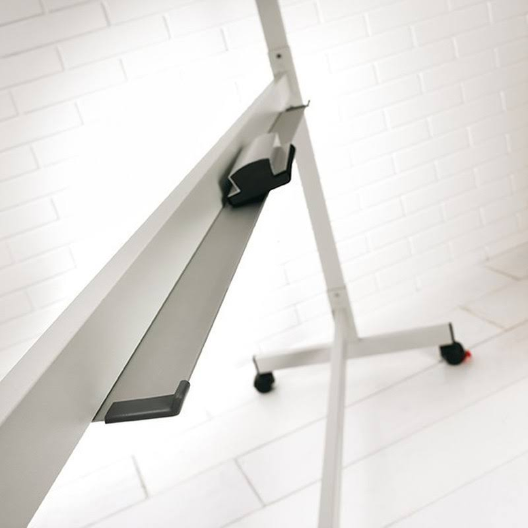 base metálica porta plumones | Ofitodo Comercializadora | Mobiliario para Oficina