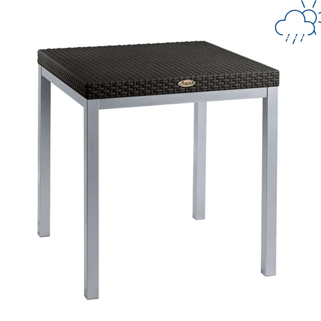 MESA MODELO RUSS Mesa cuadrada mediana